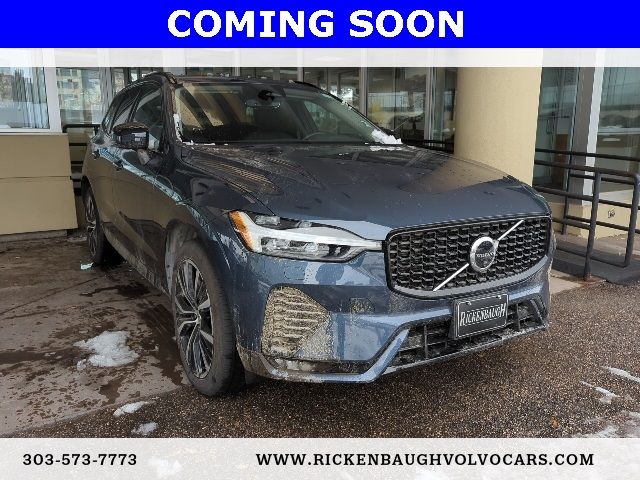 2024 Volvo XC60 Plus Dark Theme