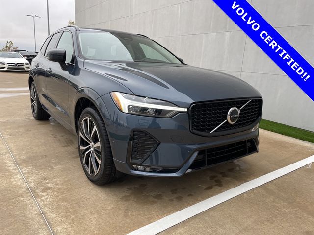 2024 Volvo XC60 Plus Dark Theme