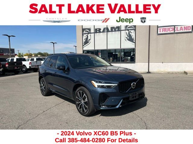 2024 Volvo XC60 Plus Dark Theme