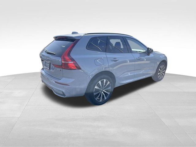 2024 Volvo XC60 Plus Dark Theme