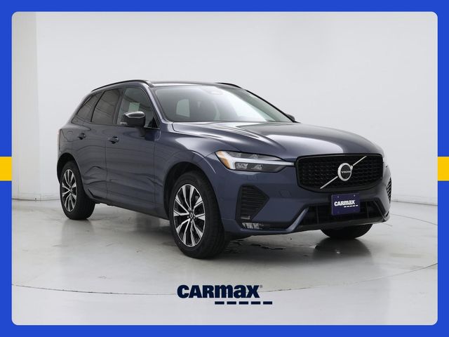2024 Volvo XC60 Plus Dark Theme