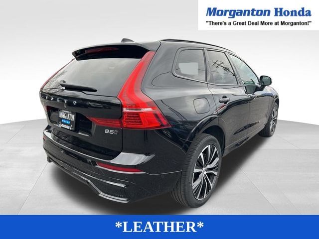 2024 Volvo XC60 Plus Dark Theme