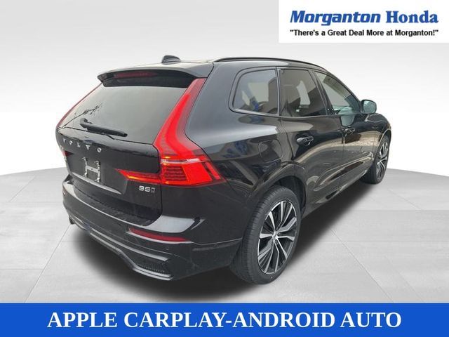 2024 Volvo XC60 Plus Dark Theme