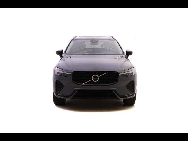 2024 Volvo XC60 Plus Dark Theme