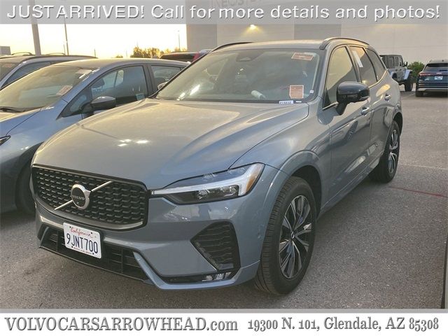 2024 Volvo XC60 Plus Dark Theme