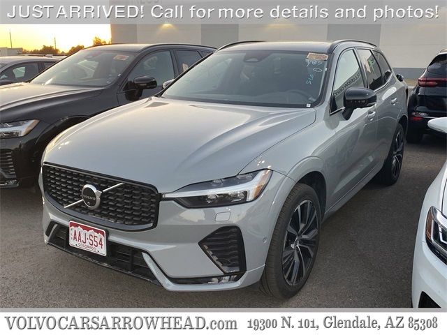 2024 Volvo XC60 Plus Dark Theme