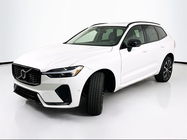 2024 Volvo XC60 Plus Dark Theme