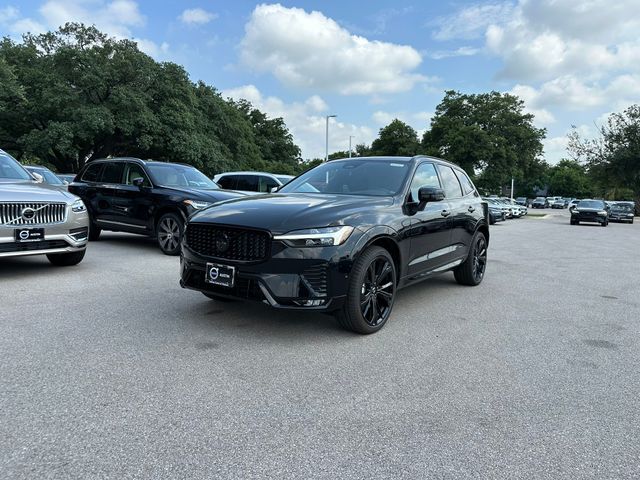 2024 Volvo XC60 Ultimate Black Edition