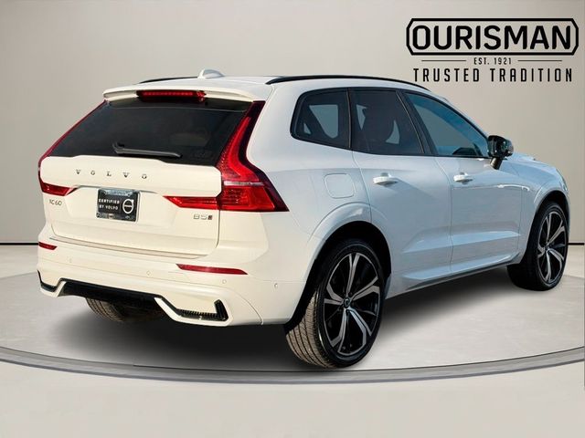 2024 Volvo XC60 Ultimate Dark Theme