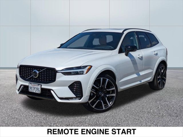 2024 Volvo XC60 Ultimate Dark Theme