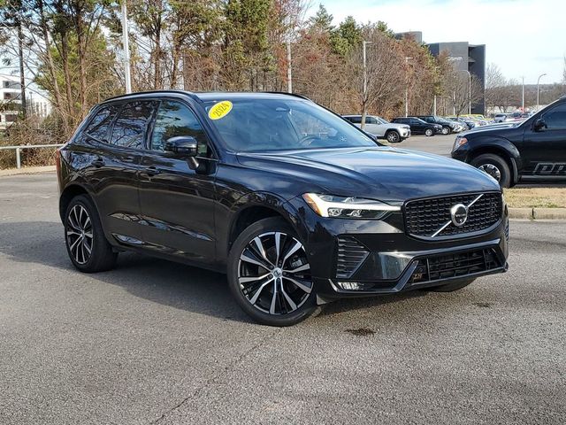 2024 Volvo XC60 Ultimate Dark Theme