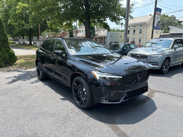 2024 Volvo XC60 Ultimate Black Edition