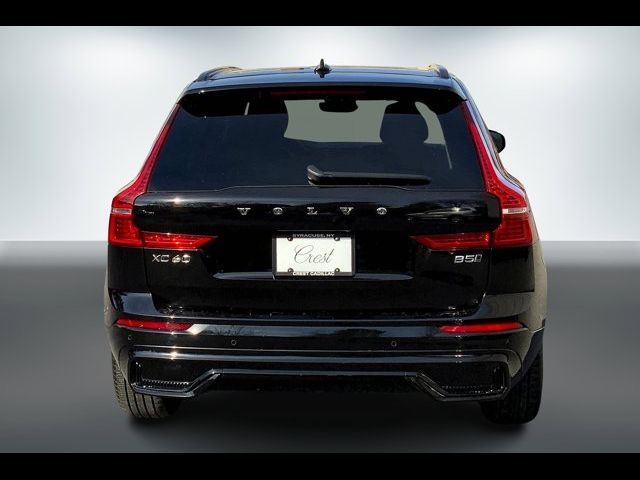 2024 Volvo XC60 Core Dark Theme