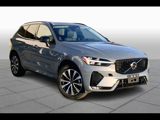 2024 Volvo XC60 Plus Dark Theme