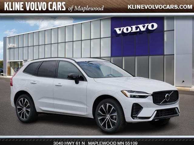 2024 Volvo XC60 Plus Dark Theme