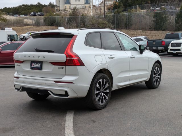 2024 Volvo XC60 Core Dark Theme