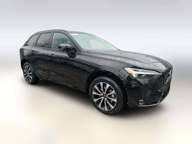 2024 Volvo XC60 Core Dark Theme