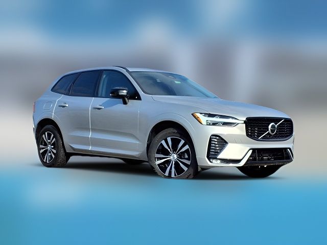 2024 Volvo XC60 Core Dark Theme