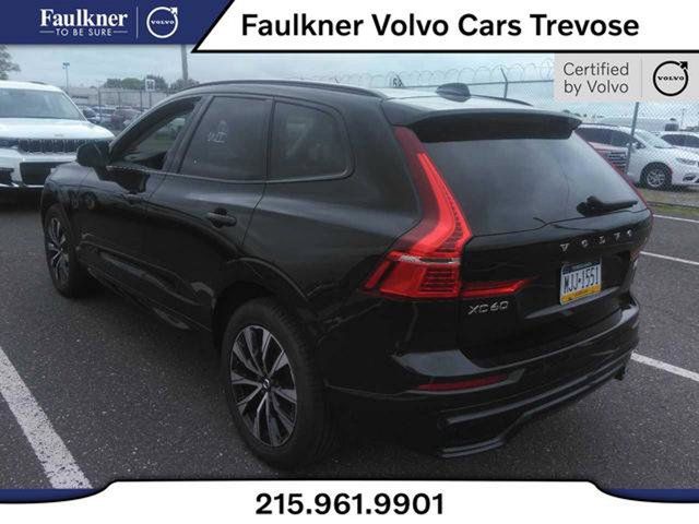 2024 Volvo XC60 Core Dark Theme