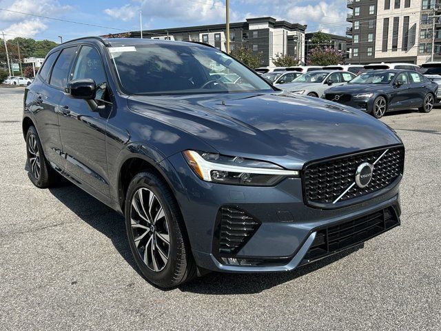 2024 Volvo XC60 Core Dark Theme