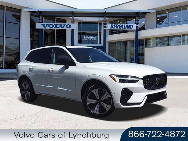 2024 Volvo XC60 Recharge Plug-In Hybrid Plus Dark Theme