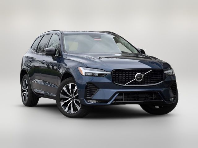 2024 Volvo XC60 Plus Dark Theme