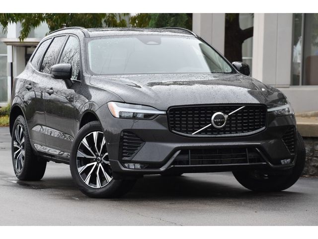 2024 Volvo XC60 Plus Dark Theme