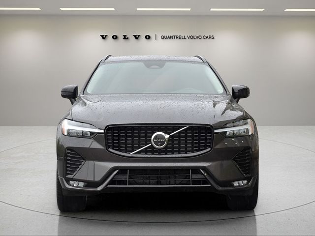 2024 Volvo XC60 Plus Dark Theme