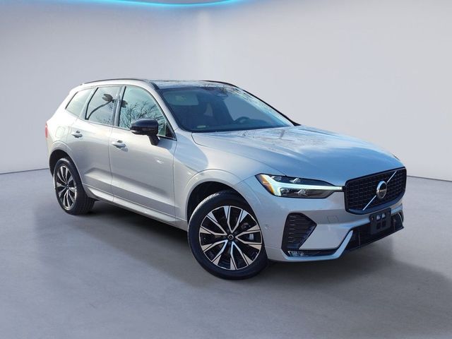 2024 Volvo XC60 Plus Dark Theme