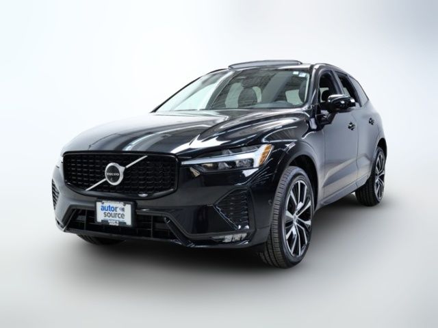 2024 Volvo XC60 Plus Dark Theme