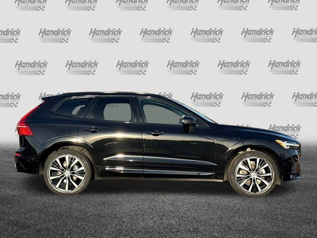 2024 Volvo XC60 Plus Dark Theme