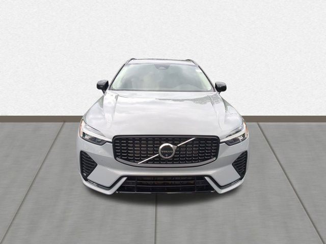 2024 Volvo XC60 Plus Dark Theme