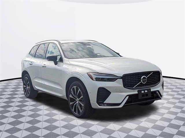 2024 Volvo XC60 Plus Dark Theme