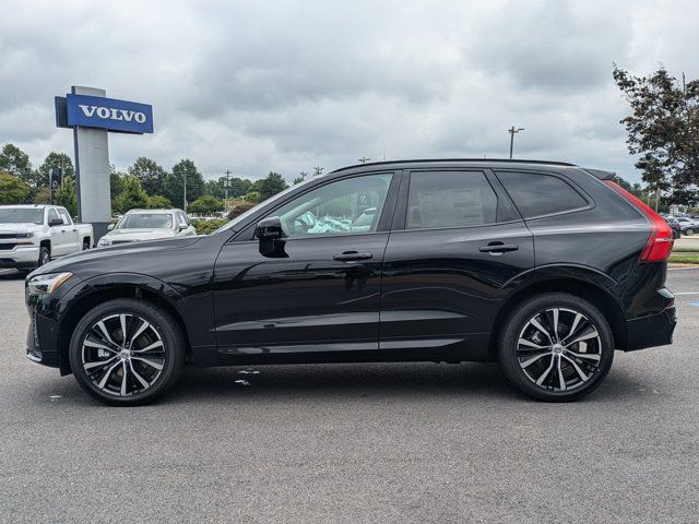 2024 Volvo XC60 Plus Dark Theme