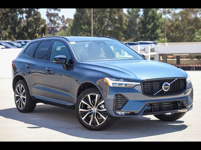 2024 Volvo XC60 Plus Dark Theme