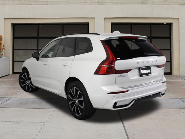 2024 Volvo XC60 Plus Dark Theme