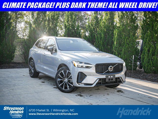 2024 Volvo XC60 Plus Dark Theme