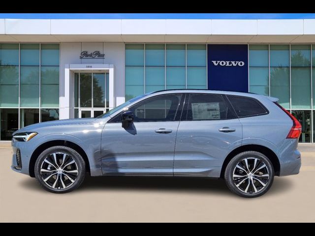 2024 Volvo XC60 Plus Dark Theme