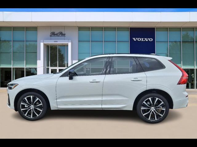 2024 Volvo XC60 Plus Dark Theme