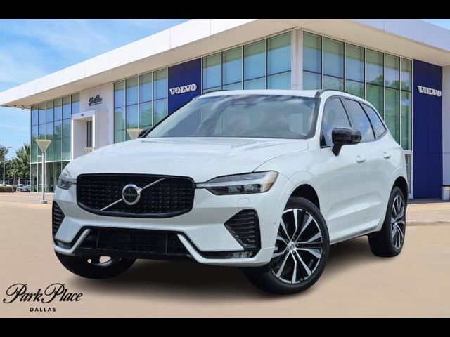 2024 Volvo XC60 Plus Dark Theme