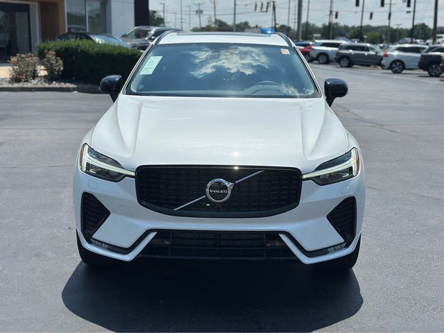 2024 Volvo XC60 Plus Dark Theme