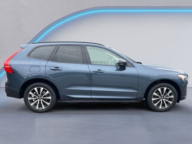 2024 Volvo XC60 Plus Dark Theme