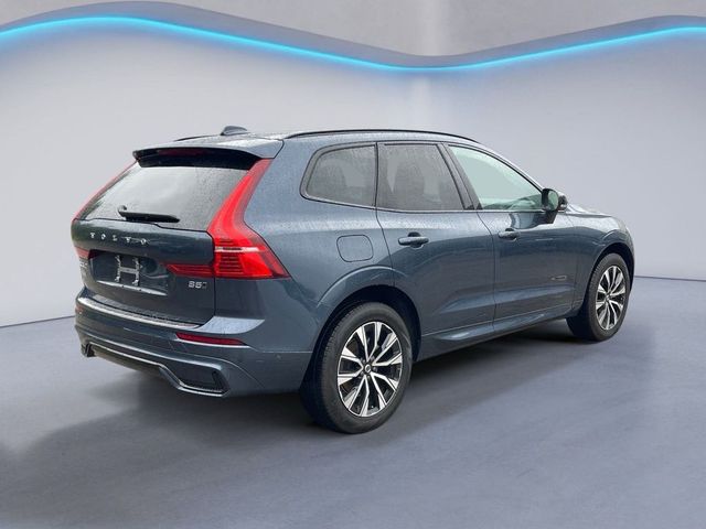 2024 Volvo XC60 Plus Dark Theme