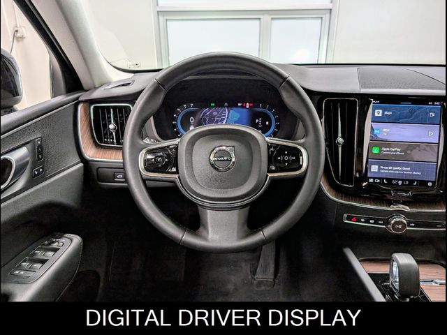 2024 Volvo XC60 Plus Dark Theme