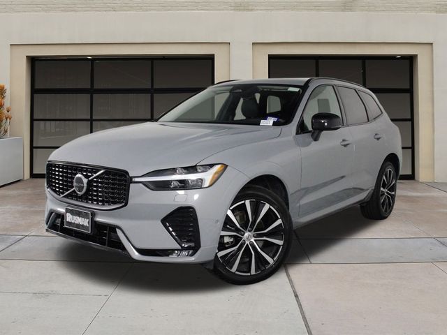 2024 Volvo XC60 Plus Dark Theme