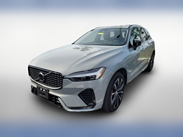 2024 Volvo XC60 Plus Dark Theme