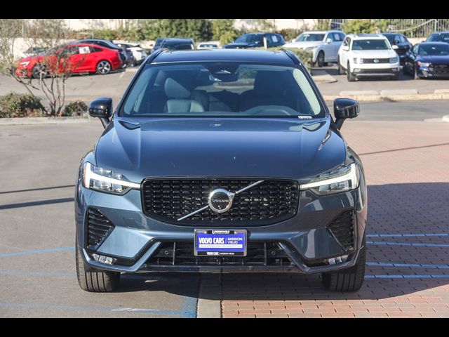 2024 Volvo XC60 Plus Dark Theme