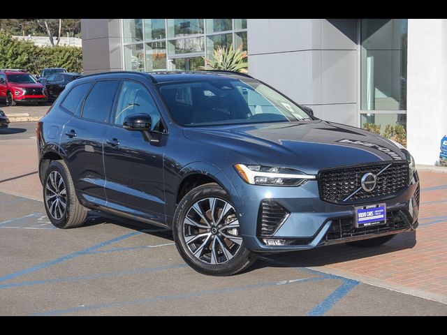 2024 Volvo XC60 Plus Dark Theme