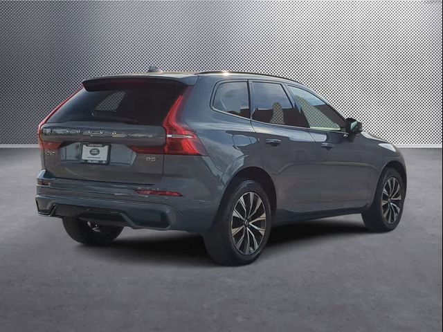 2024 Volvo XC60 Plus Dark Theme