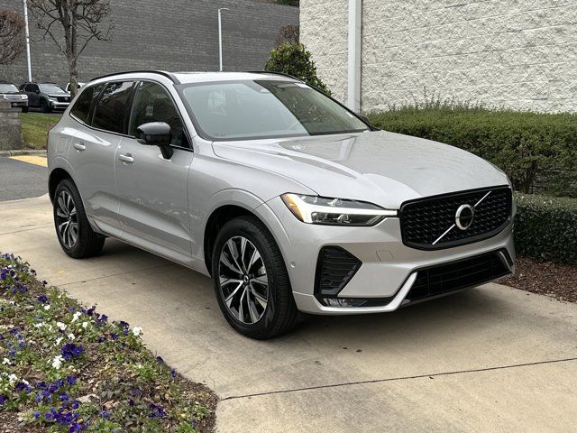 2024 Volvo XC60 Plus Dark Theme